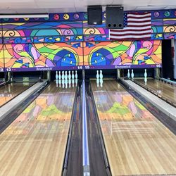 Main Bowling Center - Bright fun lanes