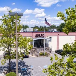 Severna Park Racquetball & Fitness Club - Stop by our beautiful building any day!