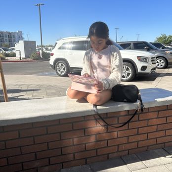 Hash Kitchen - Extra seating outside. There were about 4-5 - New American Near Me - Gilbert, Arizona