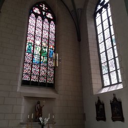 Pfarrkirche St. Johannes Baptist - Fenster