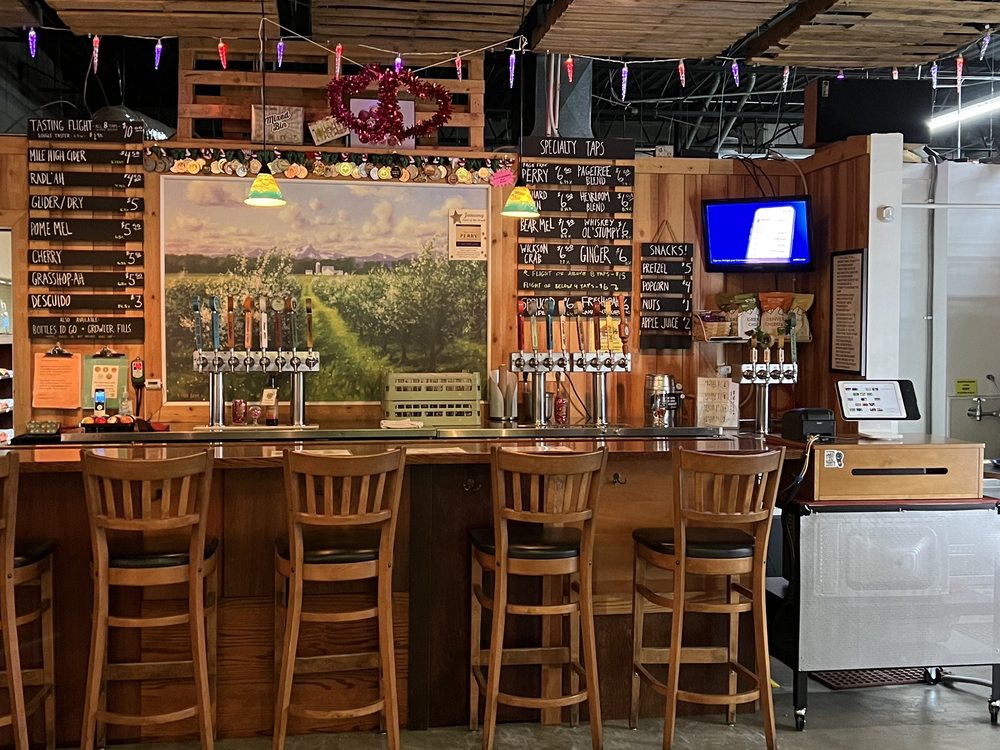 COLORADO CIDER Updated September 2024 92 Photos & 104 Reviews