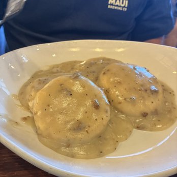 Kihei Caffe Lahaina - Biscuits n gravy - Breakfast & Brunch Near Me - Lahaina, Hawaii Kihei Caffe Lahaina - Biscuits n gravy - Breakfast & Brunch Near Me - Lahaina, Hawaii