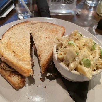 The Local - Fig and bacon with chicken and a side of Mac n cheese - Bars Near Me - Boone, North Carolina The Local - Fig and bacon with chicken and a side of Mac n cheese - Bars Near Me - Boone, North Carolina