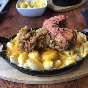 Avenue Brunch House - Lobster Mac & Cheese - Breakfast & Brunch Near Me - Dearborn, Michigan