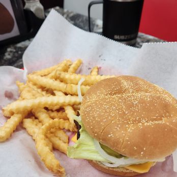Iowa's Best Burger Cafe - Burgers Near Me - Kellogg, Iowa Iowa's Best Burger Cafe - Burgers Near Me - Kellogg, Iowa