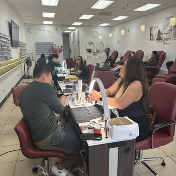 Luxe Nails Lounge - Luxe nails - Nail Technicians Near Me - Oceanside, California