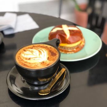 Craft & Common - Coffee & Tea Near Me - Orlando, Florida