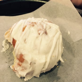 Bagel Bakery - Cinnamon rolls are fantastic! - Bagels Near Me - Gainesville, Florida