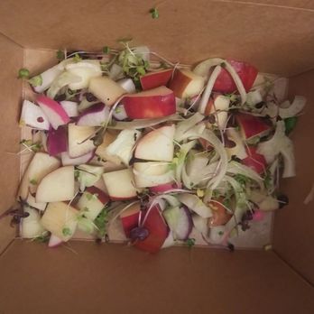 Bella Trattoria - The Fall Salad as received $14 rip off - Italian Near Me - Spring City, Pennsylvania