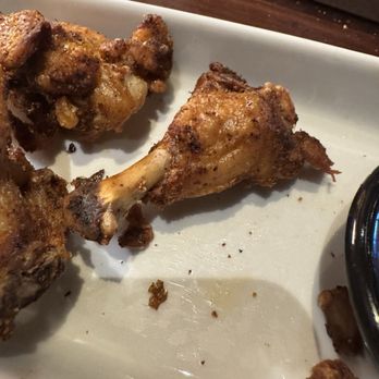 LongHorn Steakhouse - A tiny wing my order had 4 little wings like this why even serve this? - Steakhouses Near Me - Wilmington, Delaware LongHorn Steakhouse - A tiny wing my order had 4 little wings like this why even serve this? - Steakhouses Near Me - Wilmington, Delaware