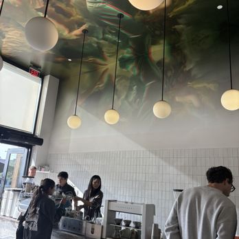 Stereoscope - Inside - Coffee Roasteries Near Me - Newport Beach, California