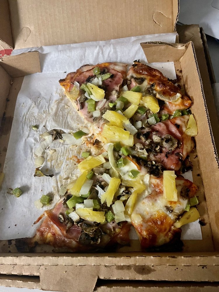 DJ's Pizza Logo