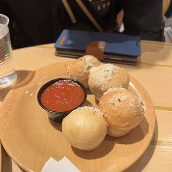Toadstool Cafe - Garlic knots - Cafes Near Me - Universal City, California Toadstool Cafe - Garlic knots - Cafes Near Me - Universal City, California