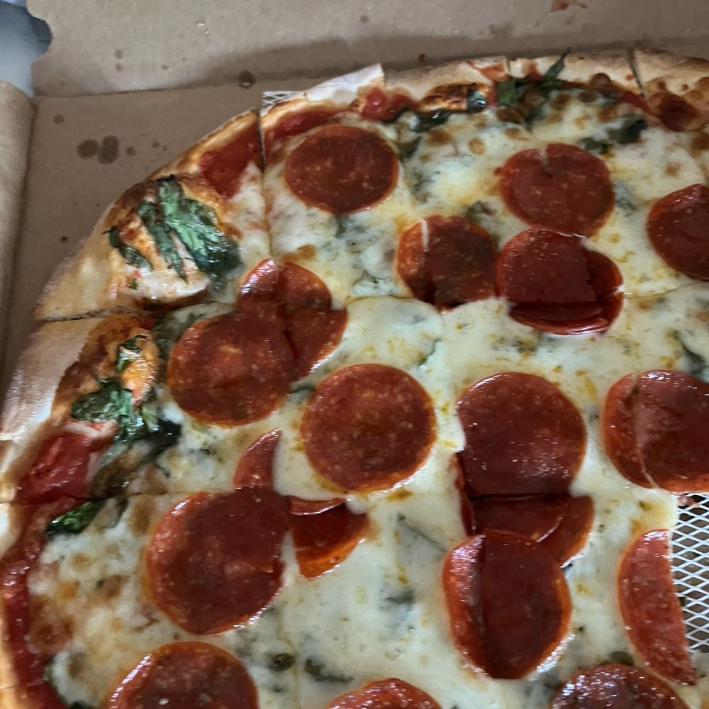 Calo Ristorante - Pizza Near Me - Chicago, Illinois Calo Ristorante - Pizza Near Me - Chicago, Illinois