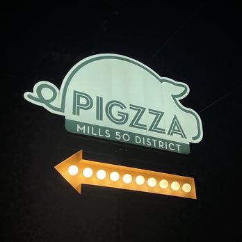 Pigzza - The sign is also cute - Pizza Near Me - Orlando, Florida