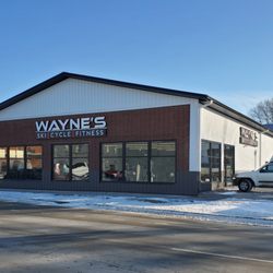 Wayne's Ski & Cycle