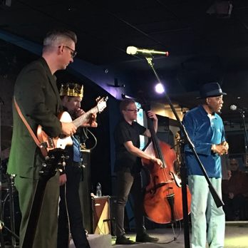 Buddy Guy's Legends - Great band - Jazz & Blues Near Me - Chicago, Illinois Buddy Guy's Legends - Great band - Jazz & Blues Near Me - Chicago, Illinois