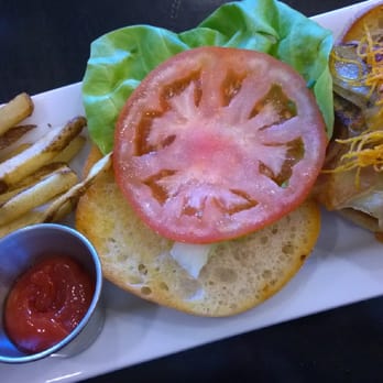 Emma's Restaurant & Lounge - Emma's Burger - Lounges Near Me - Statesboro, Georgia Emma's Restaurant & Lounge - Emma's Burger - Lounges Near Me - Statesboro, Georgia