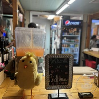 BirdHouse - Namesake Bird, LOL - Chicken Shop Near Me - Page, Arizona