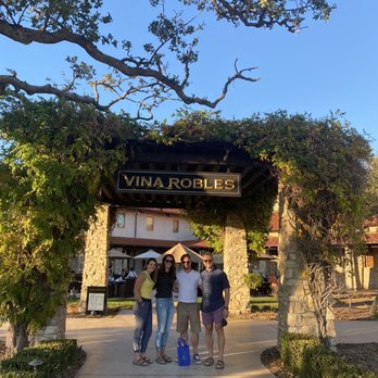 Vina Robles - Entry way - Wineries Near Me - Paso Robles, California Vina Robles - Entry way - Wineries Near Me - Paso Robles, California