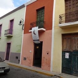 La Eskalera - Fachada de la Galería