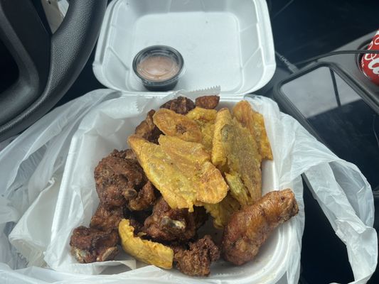 La Borinqueña by null