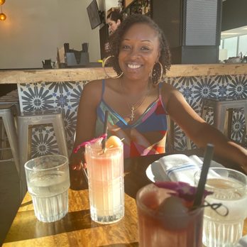 Limón - Lychee drink - Peruvian Near Me - Oakland, California
