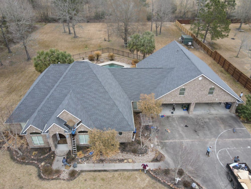 Slide of Mend Roofing