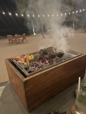 Thompson Zihuatanejo, by Hyatt by null