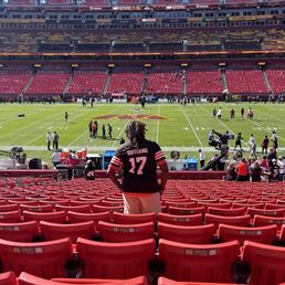 Waiting for the Browns v Commanders game Waiting for the Browns v Commanders game