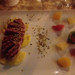 Publius - Tagliata di tonno con pistacchi e agrumi