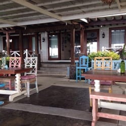 Joaquin's Bed and Breakfast - Outdoor patio to enjoy your breakfast