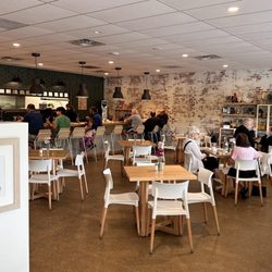 The Sleepy Rooster - The restaurant