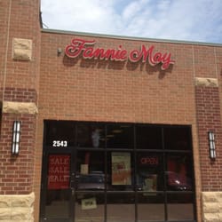 Fannie May Fine Chocolates - Outside