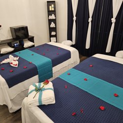 Luxe Thai Massage - Luxe Thai Massage Couples room anniversary celebration!
