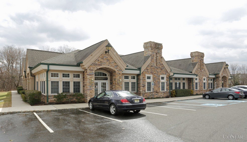 SPEECH & HEARING ASSOCIATES Updated April 2024 784 Chimney Rock Rd