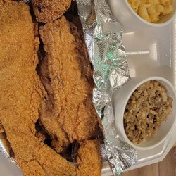 20/20 Seafood - 7. Whole Catfish Dinner
