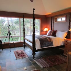 Bandon Escape Beach House - Bedroom- Top Level