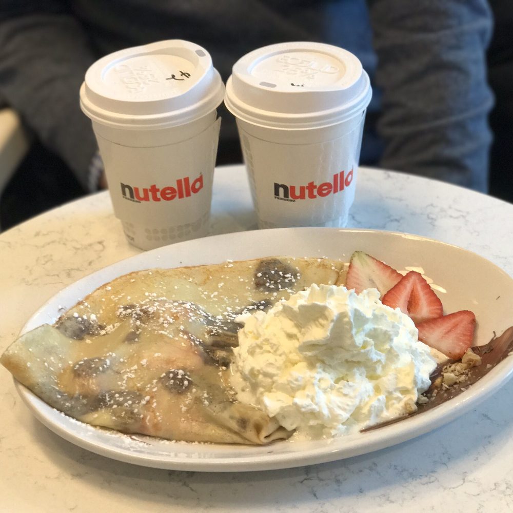 Nutella Cafe - Crepe with strawberries - Desserts Near Me - Chicago, Illinois Nutella Cafe - Crepe with strawberries - Desserts Near Me - Chicago, Illinois
