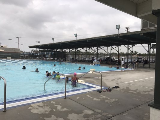 Hawthorne Pool by null