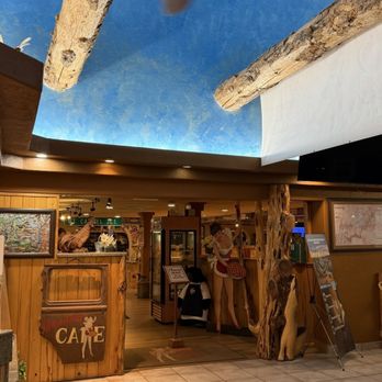 Thunderbird Restaurant - lobby - American Near Me - Mt. Carmel Junction, Utah Thunderbird Restaurant - lobby - American Near Me - Mt. Carmel Junction, Utah