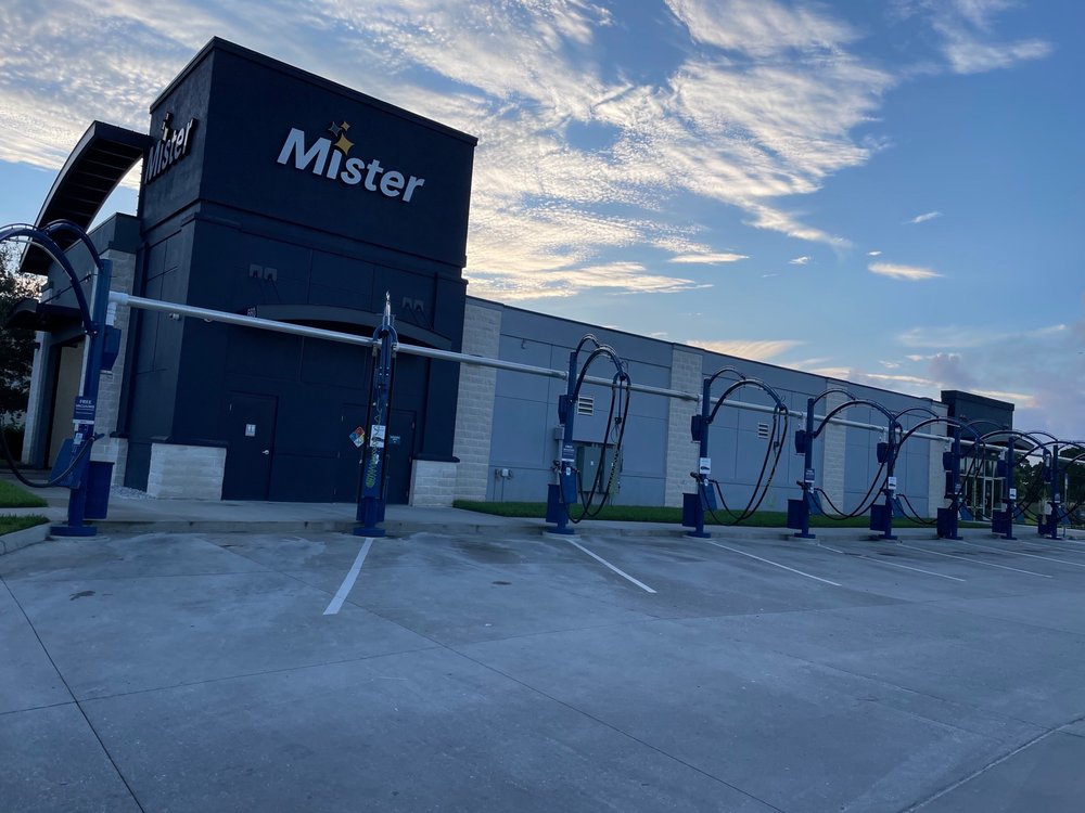 MISTER CAR WASH Updated September 2024 13 Photos & 17 Reviews 660