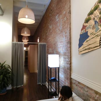 Broadway Massage - Massage Near Me - Chicago, Illinois
