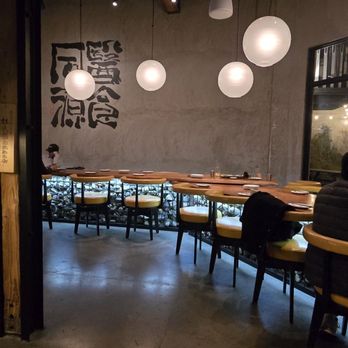 Taberu Sushi - Atmosphere ~~love the vibe - Japanese Near Me - Santa Ana, California