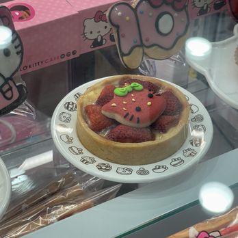 Hello Kitty Cafe - Strawberry tart - Themed Cafes Near Me - Santa Clara, California