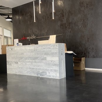 Salon Republic Pasadena - Reception desk where many packages are available to just walk away with. Sad to think this way, but I think they deserve to be locked up. - Hair Salons Near Me - Pasadena, California Salon Republic Pasadena - Reception desk where many packages are available to just walk away with. Sad to think this way, but I think they deserve to be locked up. - Hair Salons Near Me - Pasadena, California