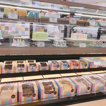 Lowes Foods - So many cute cakes - Beer, Wine & Spirits Near Me - Mount Pleasant, South Carolina