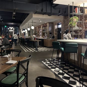 Couvant - Brasseries Near Me - New Orleans, Louisiana