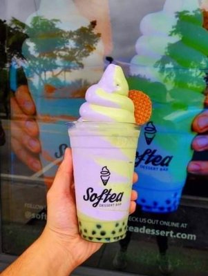 Softea Dessert Bar by null