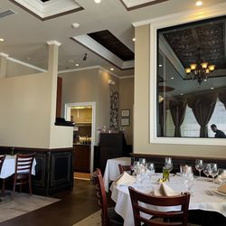 Robert's Scratch Kitchen - Lovely atmosphere